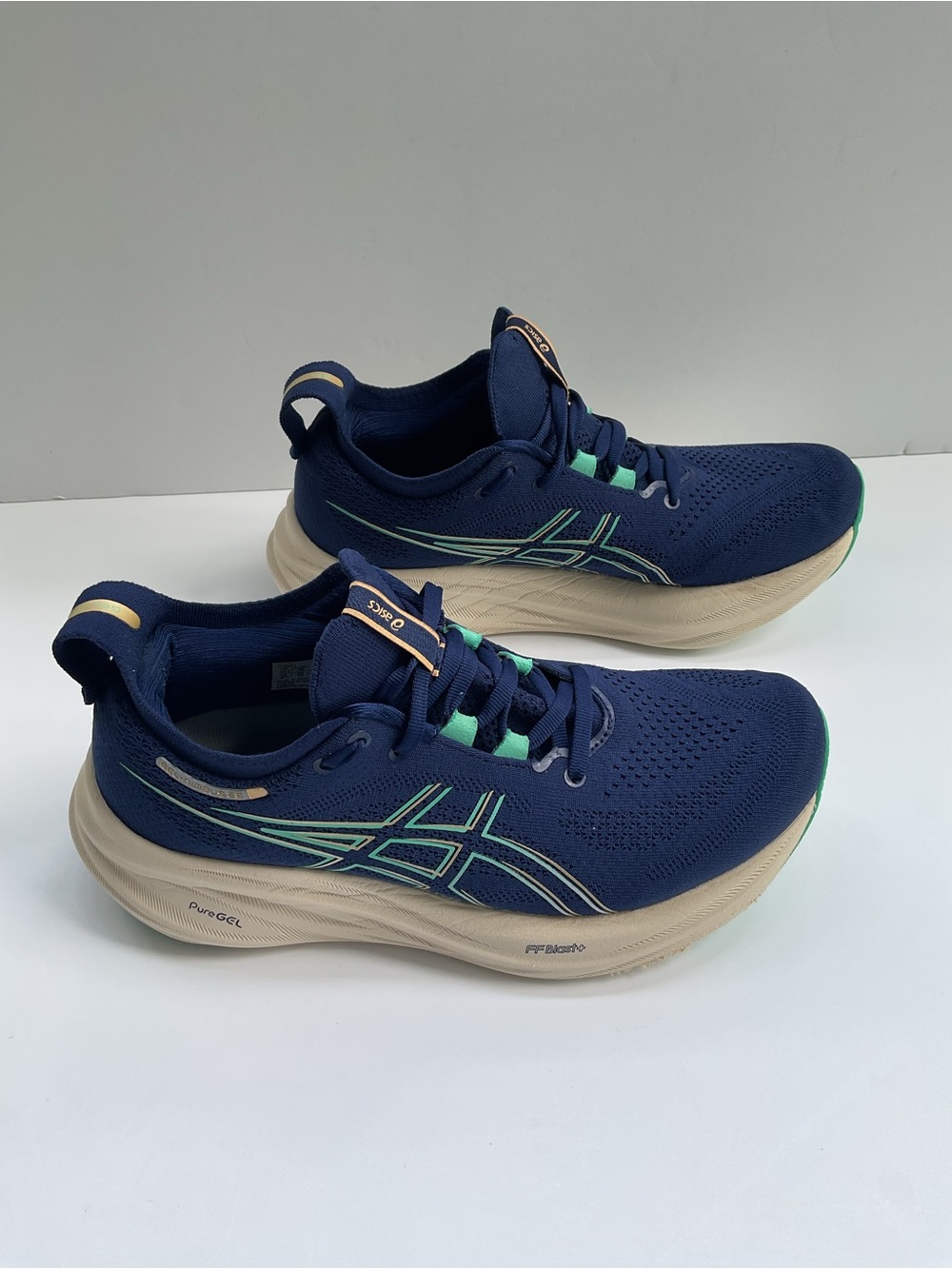 ASICS Gel-Nimbus 26 Women’s 7.5 Navy Running Shoes - Picture 3 of 12